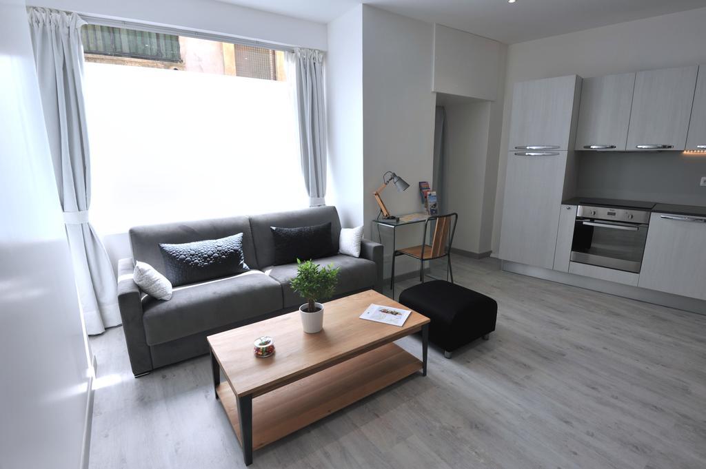 Le 10 - Nice Massena Appartement Buitenkant foto